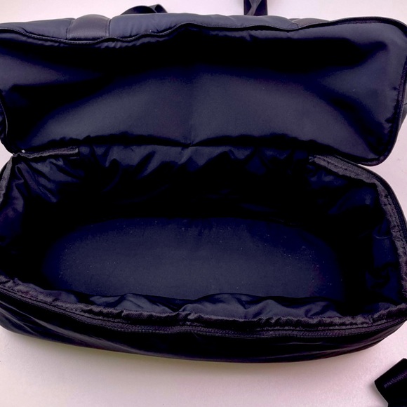 🖤WILO PUFFER GYM BAG - Picture 5 of 6